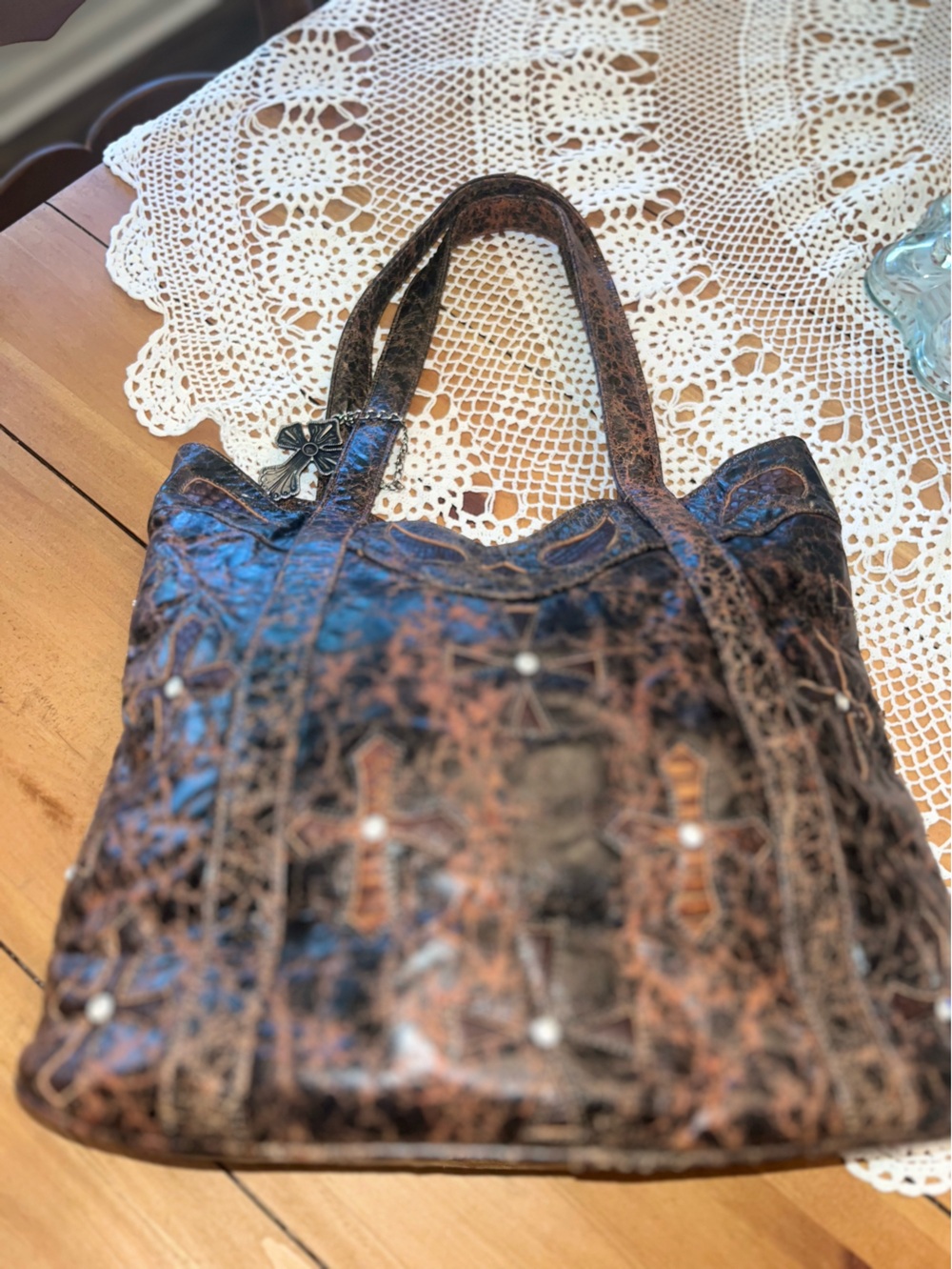 Corral Women’s Distressed Brown Leather Tote Bag with Cross Accent - Picture 6 of 12